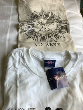 Men’s White / Cream Key West Del Sol Color Changing Graphic Short Sleeve Tee’s